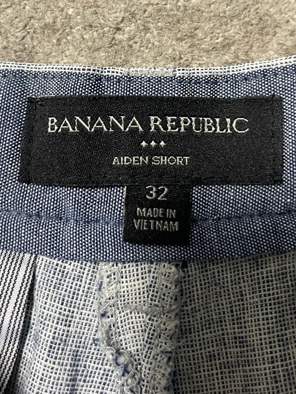 NWOT: Banana Republic Aiden Short  Linen-Blend Men’s Shorts
